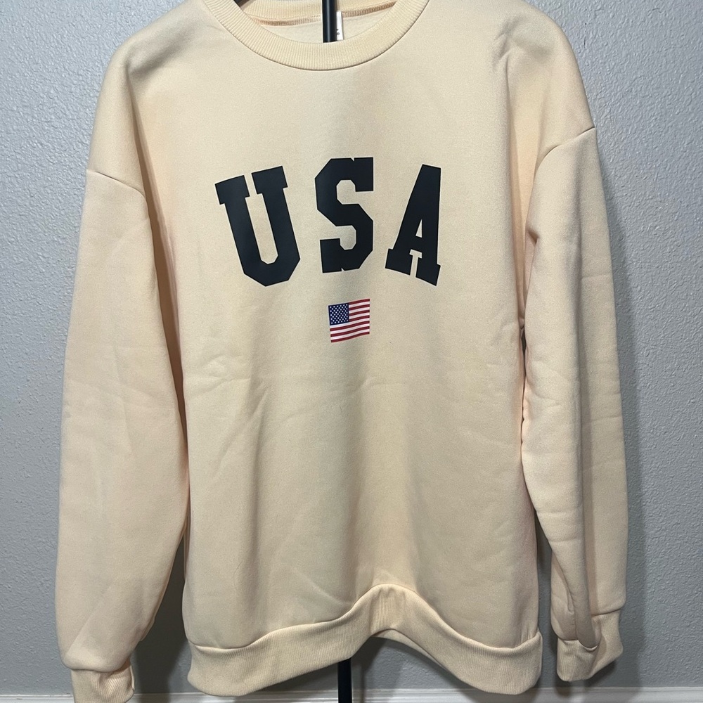 USA Graphic Beige Sweater